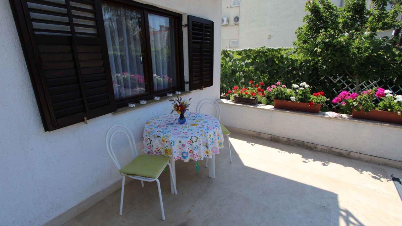 Studio In Vantacici/Insel Krk 14419 Exterior photo